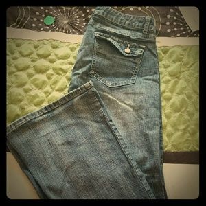 Younique jeans