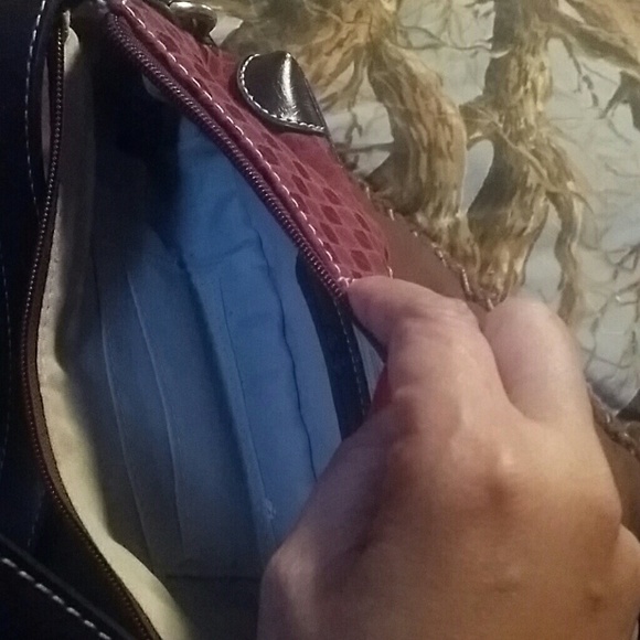 Bag - Picture 2 of 3