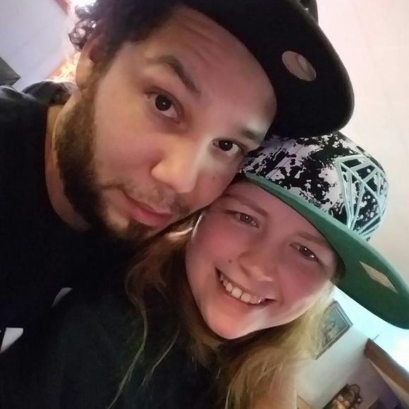 Meet your Posher, Julia - Picture 1 of 1