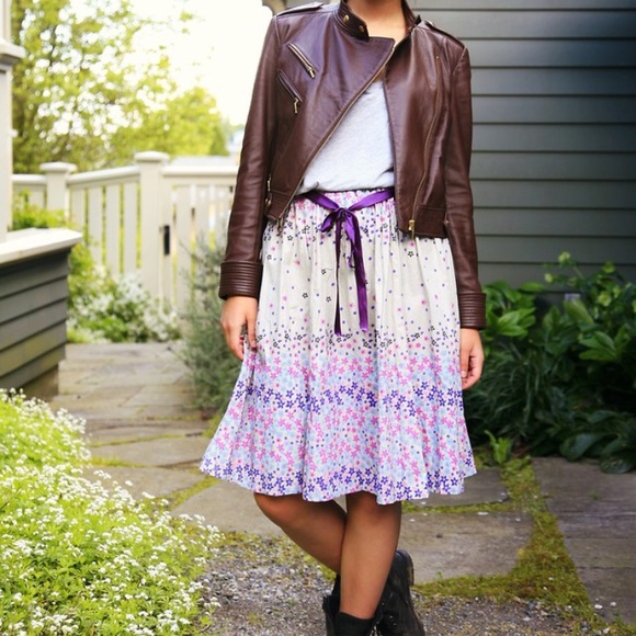 Floral skirt - Picture 3 of 3