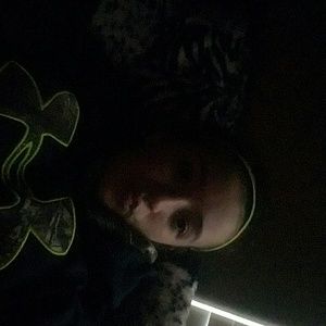 Meet your Posher, Amalee