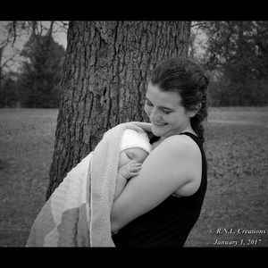 Meet your Posher, Sara