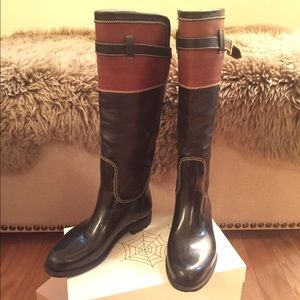 Menghi Knee High Flat Leather Boots