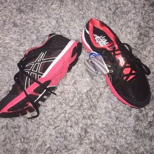 Brand New Asics tennis shoes