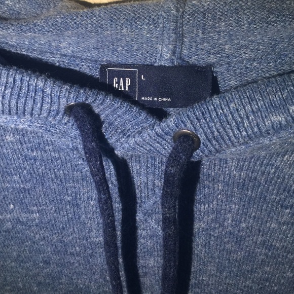 Gap Sweater - Picture 2 of 2