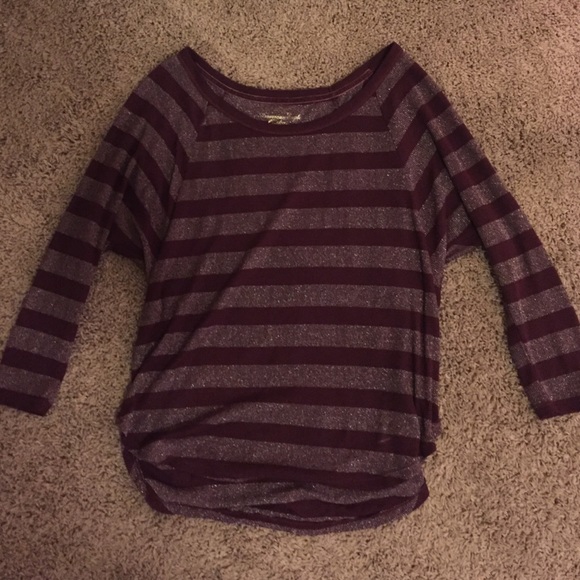 Loose 3/4 sleeve shirt