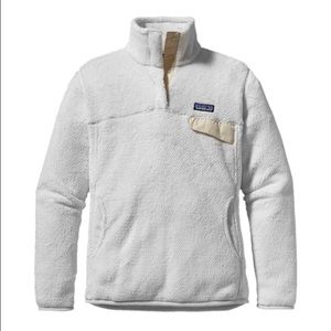 White patagonia pullover