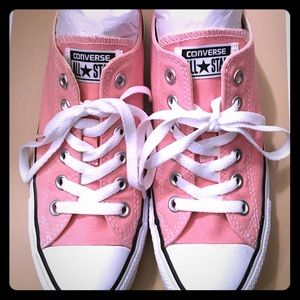 Converse All ⭐️ Star pink women's Chuck Taylor's