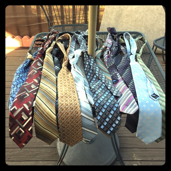 20 Assortment of ties