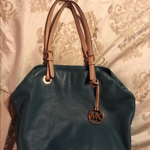 Michael Kors purse (blue)