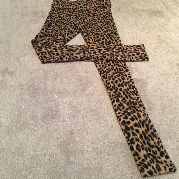 PINK cheetah pink leggings