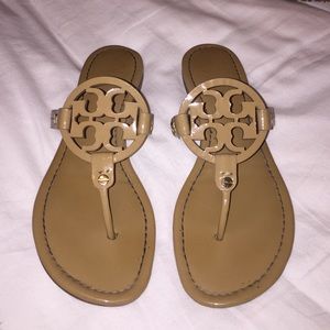 TORY BURCH MILLER SANDAL SAND PATENT