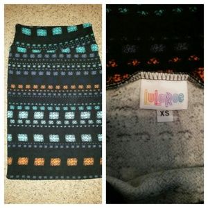 NWOT LuLaRoe Cassie Pencil Skirt