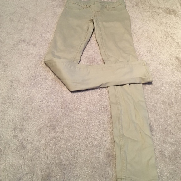 Hollister skinny khakis