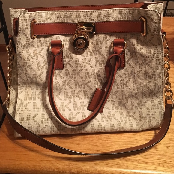🌟🌟Michael Kors Large Hamilton purse🌟🌟