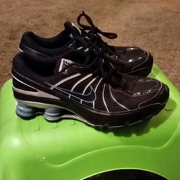 Women's Nike Turbo VII sneakers