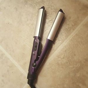 SALE! Conair mini straightener and curling tool
