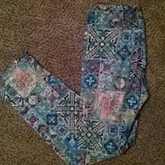 LulaRoe leggings OS