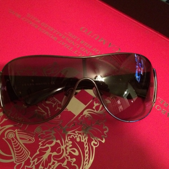 Prada sunglasses sunnies black silver