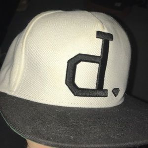 DIAMOND SUPPLY SNAPBACK