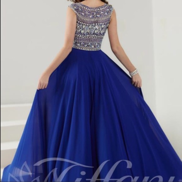 .. Never worn Royal blue evening dress from Tiffani - Picture 2 of 6