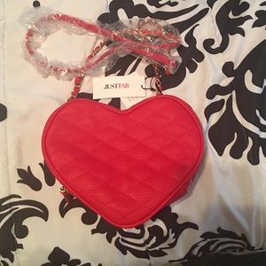 Red heart shooed purse