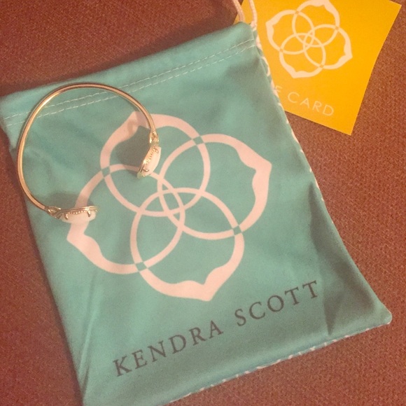 Kendra Scott bangle