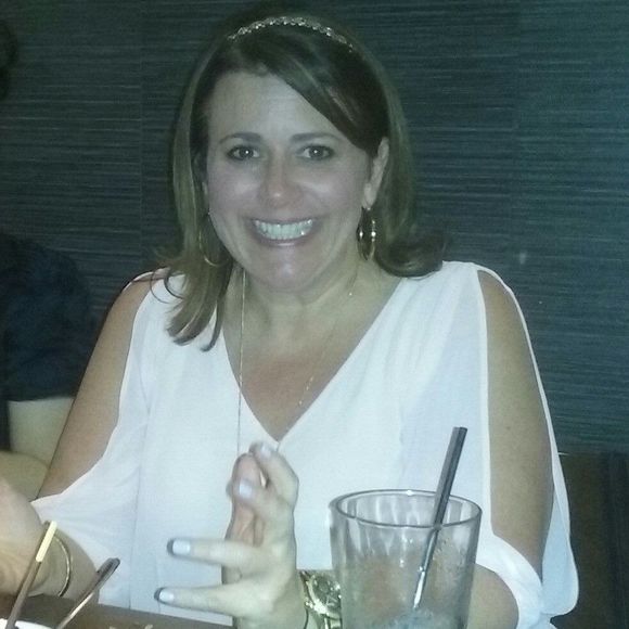 Meet your Posher, Ruth - Picture 1 of 1