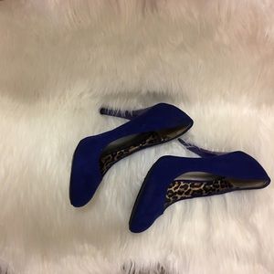 Royal blue guess heels