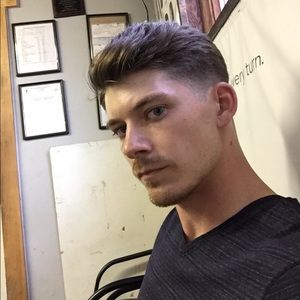 Meet your Posher, Nicholas