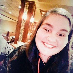 Meet your Posher, Gabby