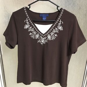 Karen Scott Blouse size L.