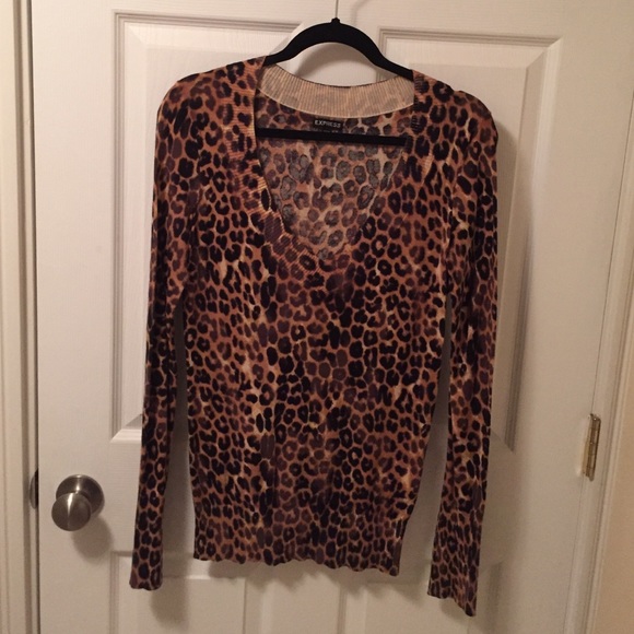 Express leopard top - Picture 1 of 2