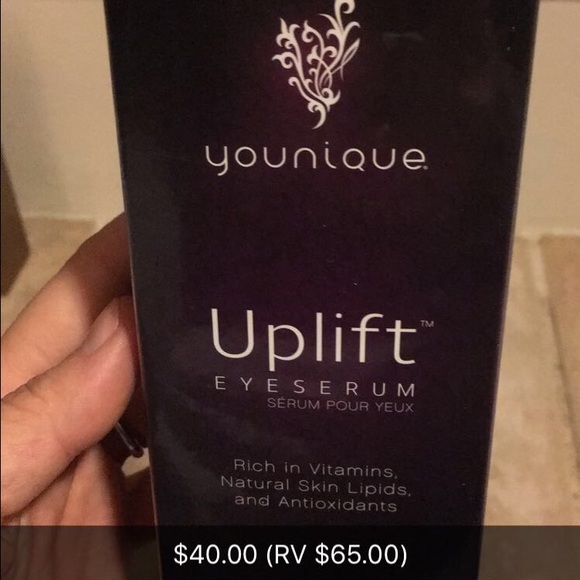 Younique Uplift eye Serum (old packaging)