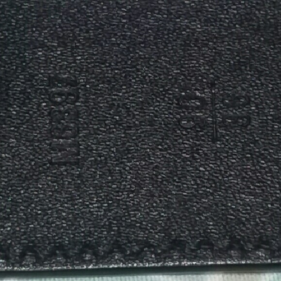 Louis Vuitton belt 2012 edition - Picture 3 of 4