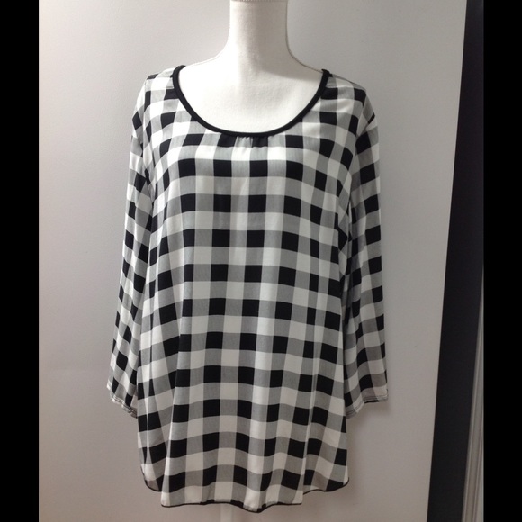 Hot Ginger Hi-Low Hem Black/White Tunic