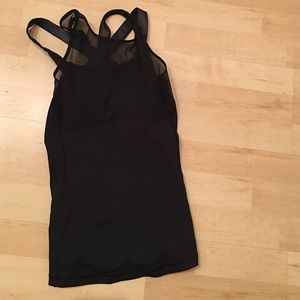 Lululemon top with bra