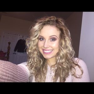 Meet your Posher, Annaleigha