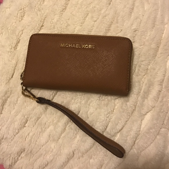 ⚡️SALE ⚡️Brown Michael Kors Wallet