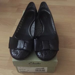 Clarks 7M Black Ballet flats