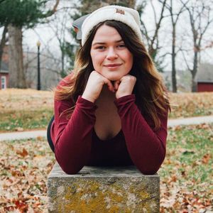 Meet your Posher, Amanda