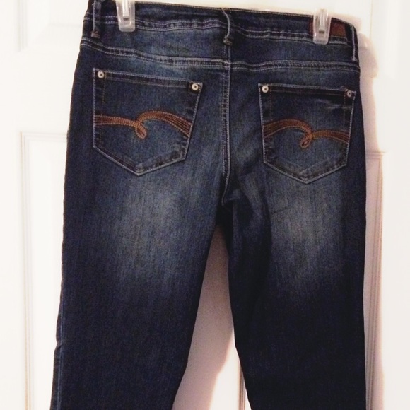 Brand-new never worn justice jeans size 18