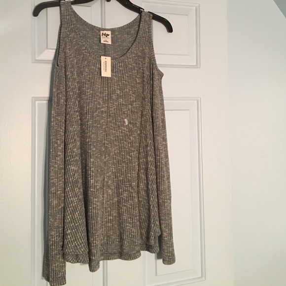 Aeropostale Shoulder Cut-out Shirt