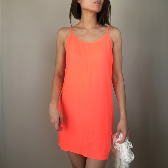 High fashion fully crocheted two piece dress. - Picture 4 of 4