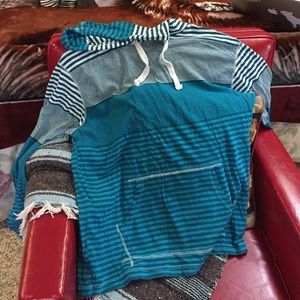 Mens XL hoodie, long sleeve t-shirt.