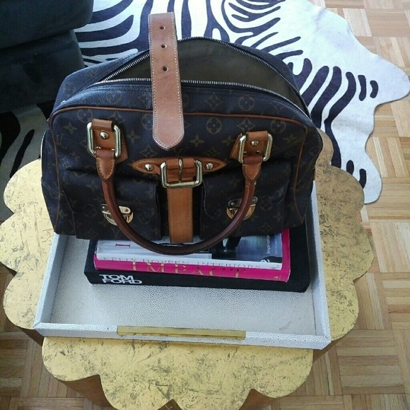 SOLD!! louis Vuitton Manhattan PM bag. Marc Jacob.