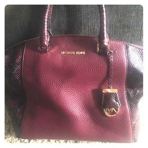 Medium size Michael Kors handbag