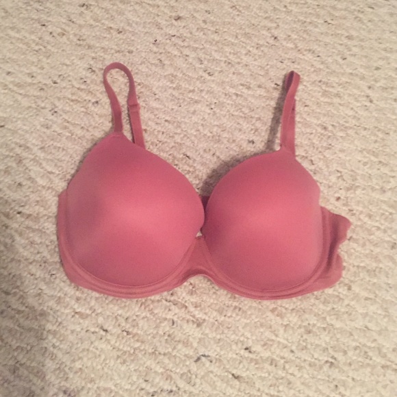 Victoria's Secret Pink Wear Everywhere Bra
