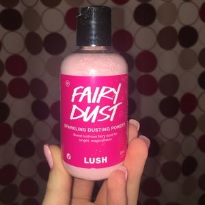 Lush body dusting powder