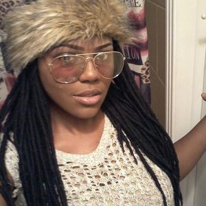 Meet your Posher, Asia